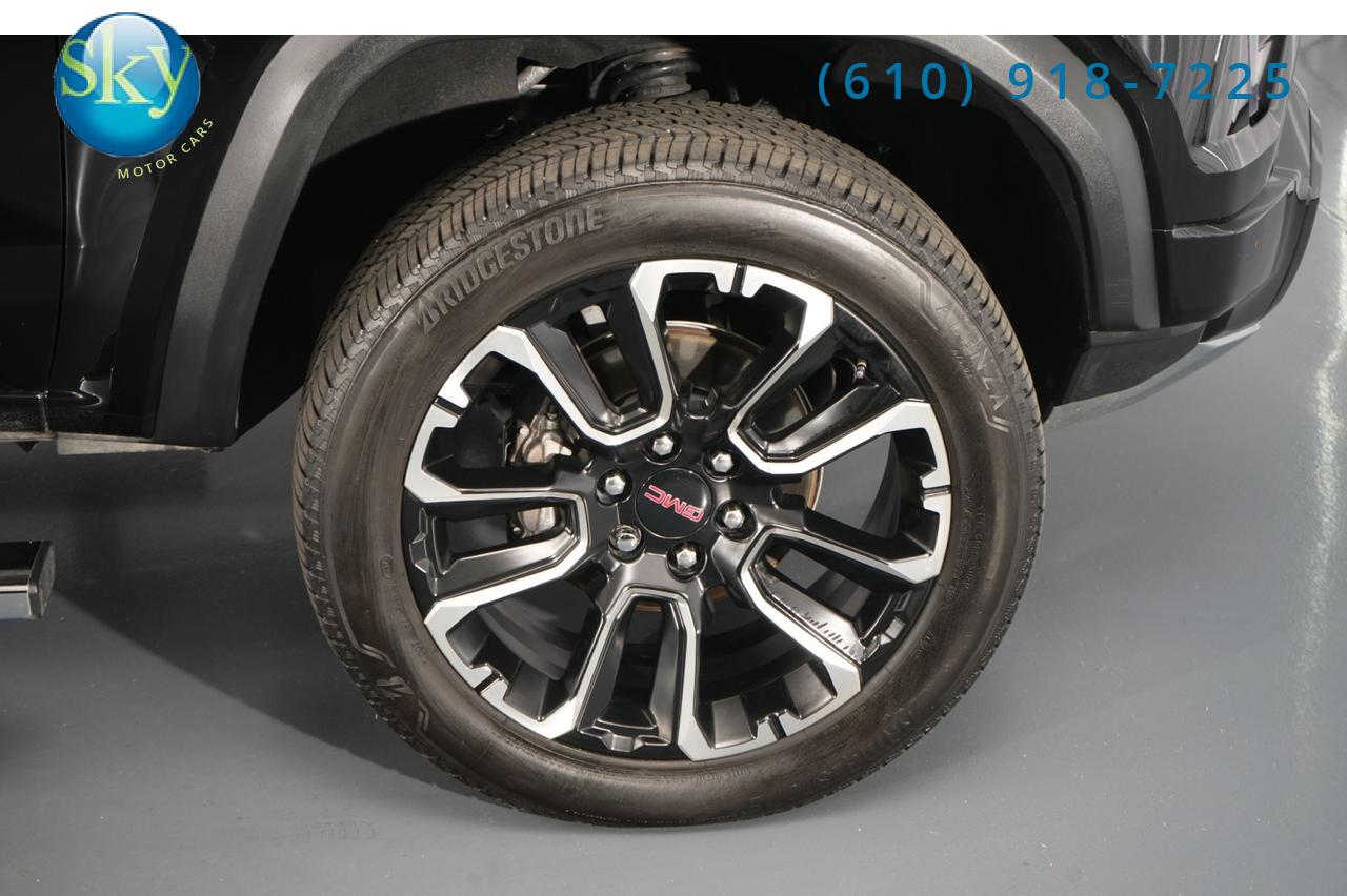 2024 GMC Canyon 4WD Denali West Chester PA