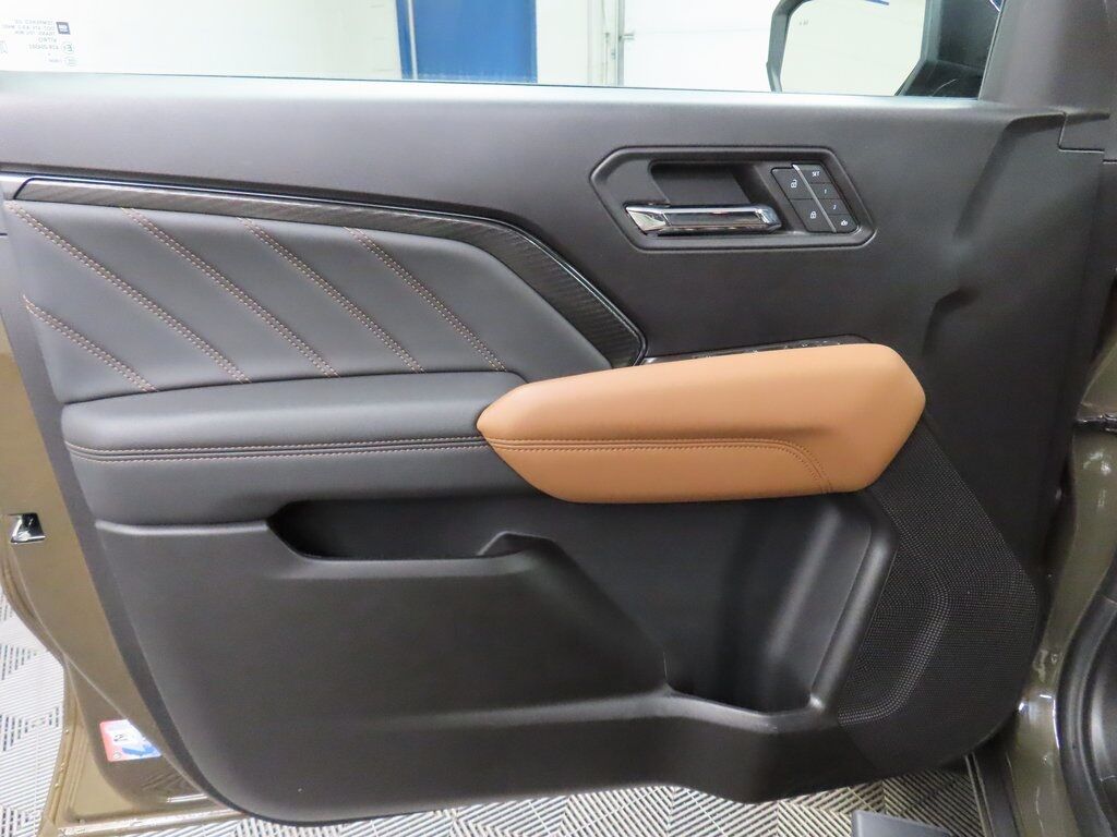 2024 GMC Canyon 4x4 Crew Cab AT4 Fond du Lac WI