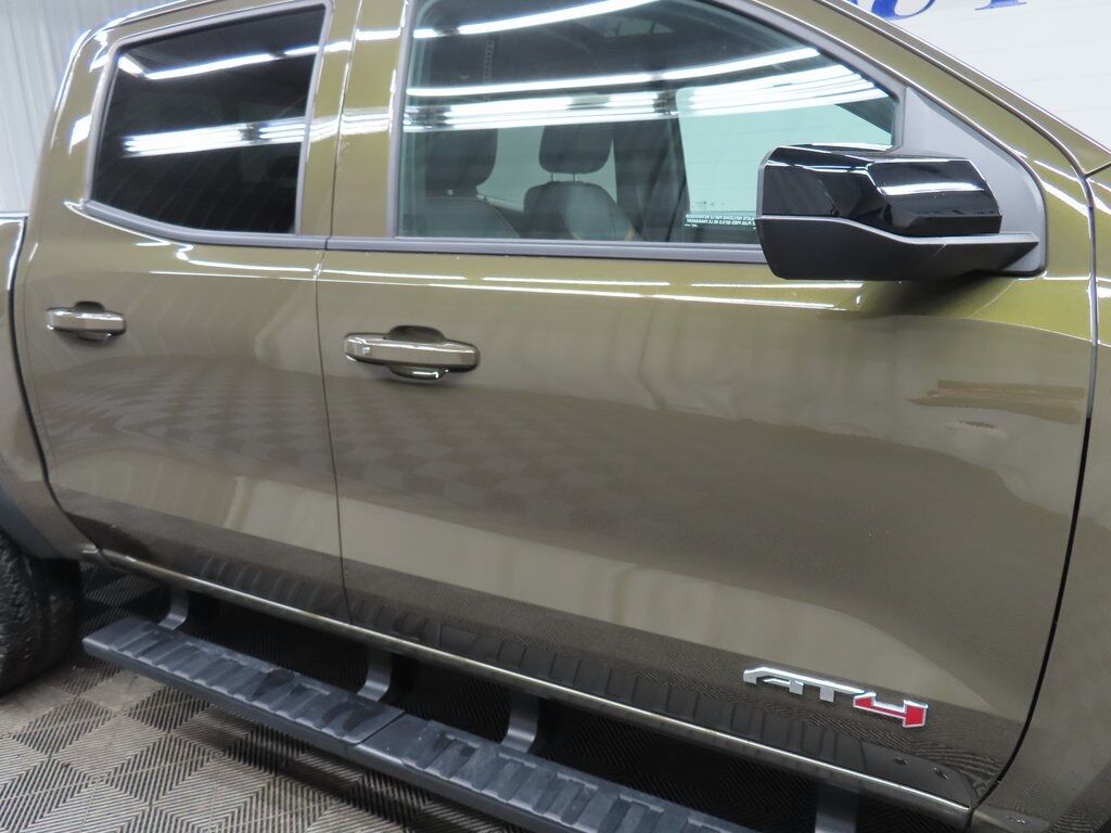 2024 GMC Canyon 4x4 Crew Cab AT4 Fond du Lac WI