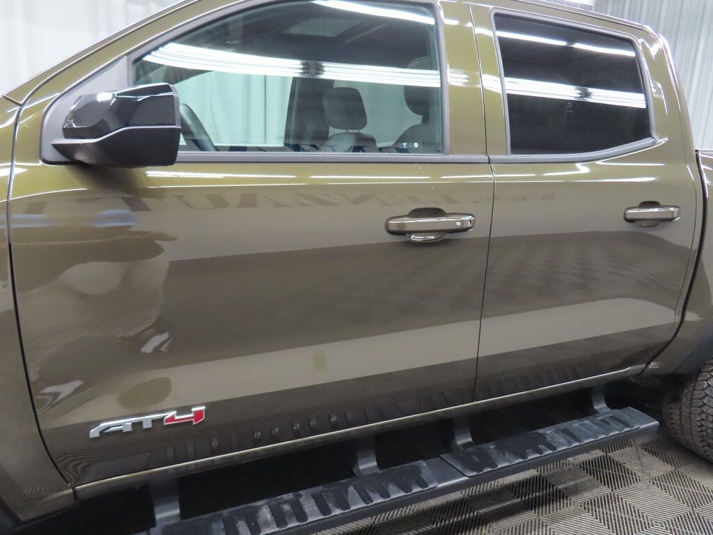 2024 GMC Canyon 4x4 Crew Cab AT4 Fond du Lac WI