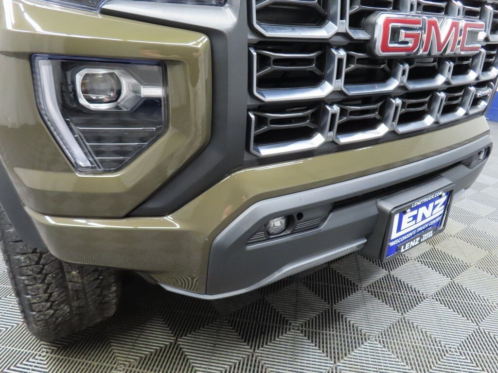 2024 GMC Canyon 4x4 Crew Cab AT4 Fond du Lac WI