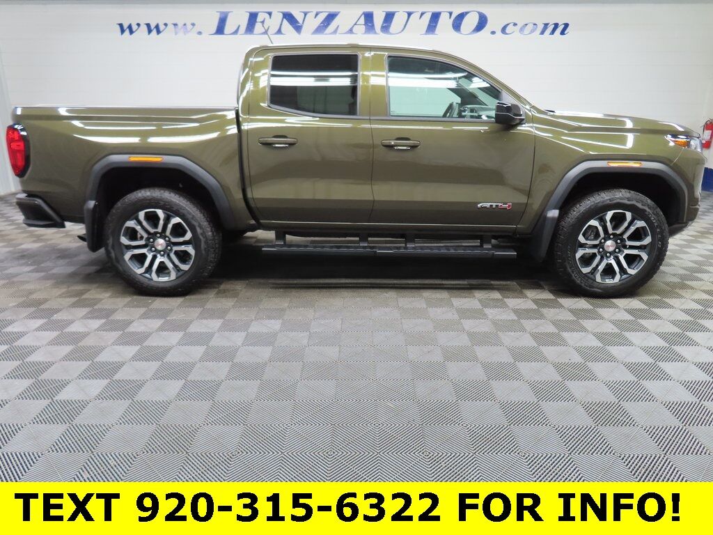 2024 GMC Canyon 4x4 Crew Cab AT4 Fond du Lac WI