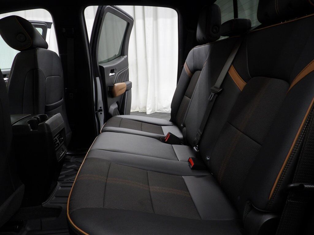2024 GMC Canyon 4x4 Crew Cab AT4 Fond du Lac WI