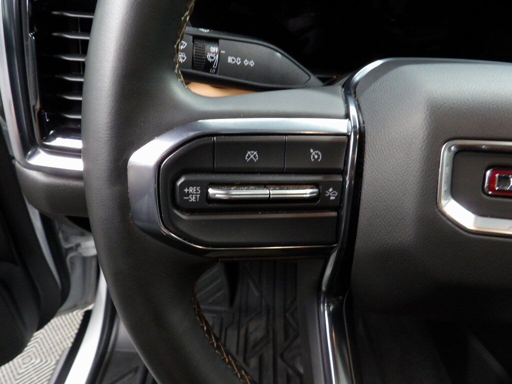 2024 GMC Canyon 4x4 Crew Cab AT4 Fond du Lac WI