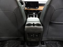 2024 GMC Canyon 4x4 Crew Cab AT4 Fond du Lac WI