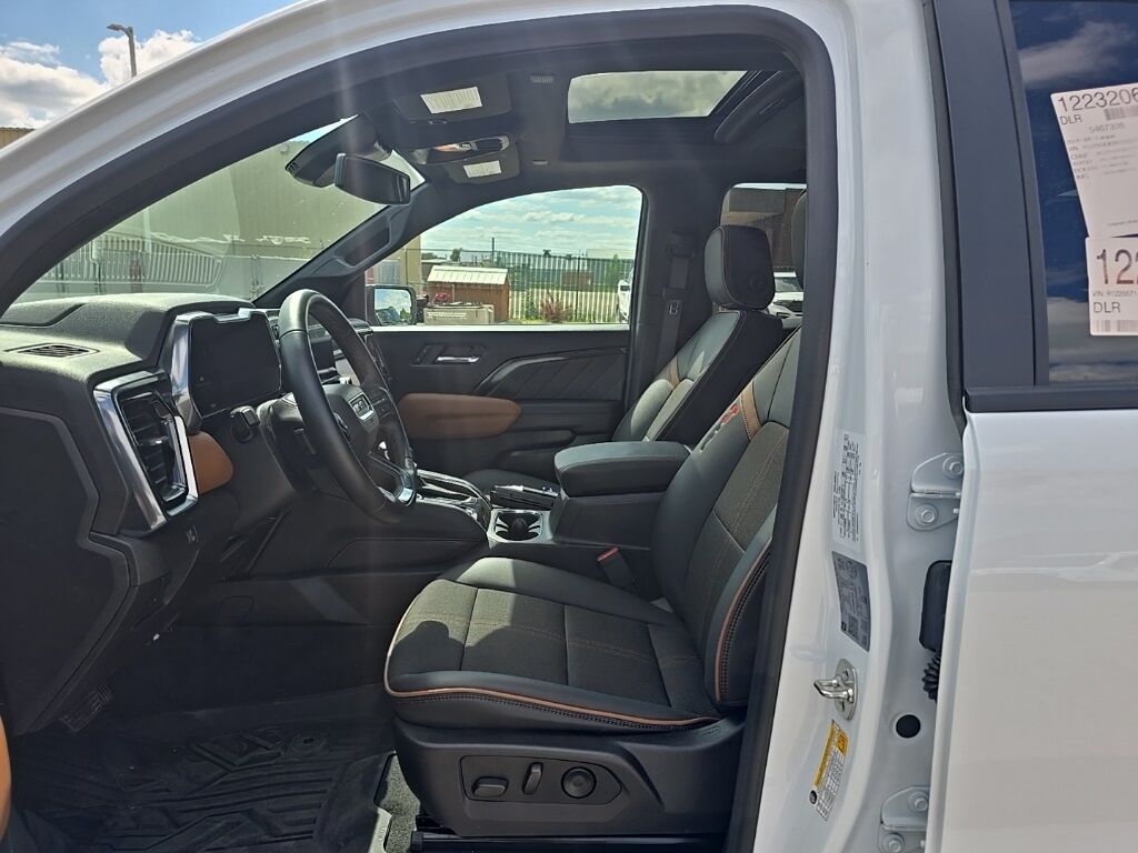 2024 GMC Canyon 4x4 Crew Cab AT4 Fond du Lac WI