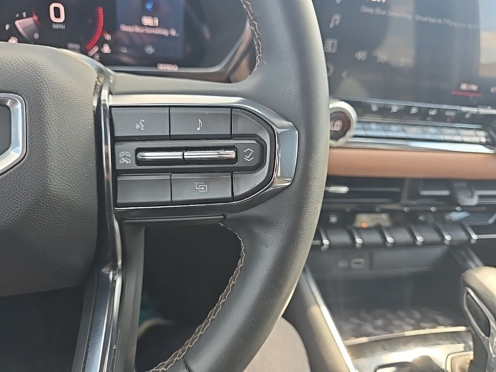 2024 GMC Canyon 4x4 Crew Cab AT4 Fond du Lac WI