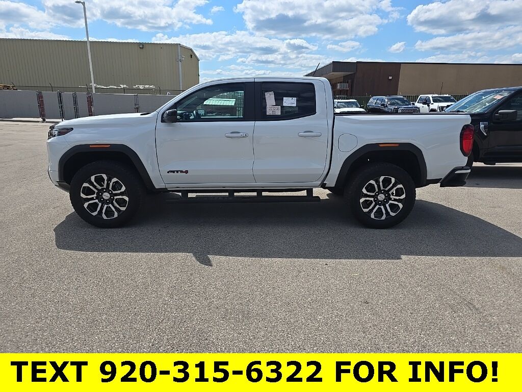 2024 GMC Canyon 4x4 Crew Cab AT4 Fond du Lac WI