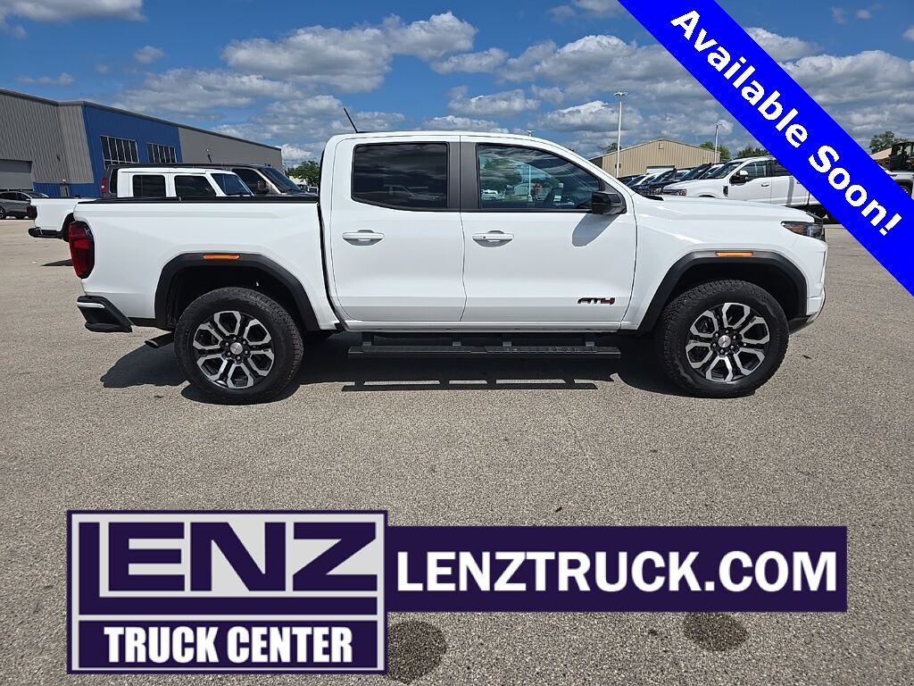 2024 GMC Canyon 4x4 Crew Cab AT4 Fond du Lac WI