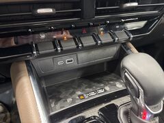 2024 GMC Canyon 4x4 Crew Cab Denali Fond du Lac WI
