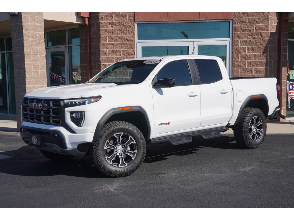 2024 GMC Canyon AT4