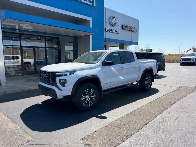2024 GMC Canyon AT4