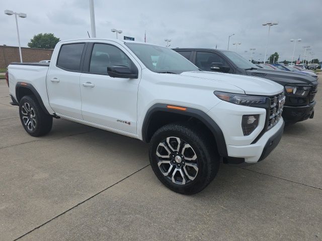 2024 GMC Canyon AT4