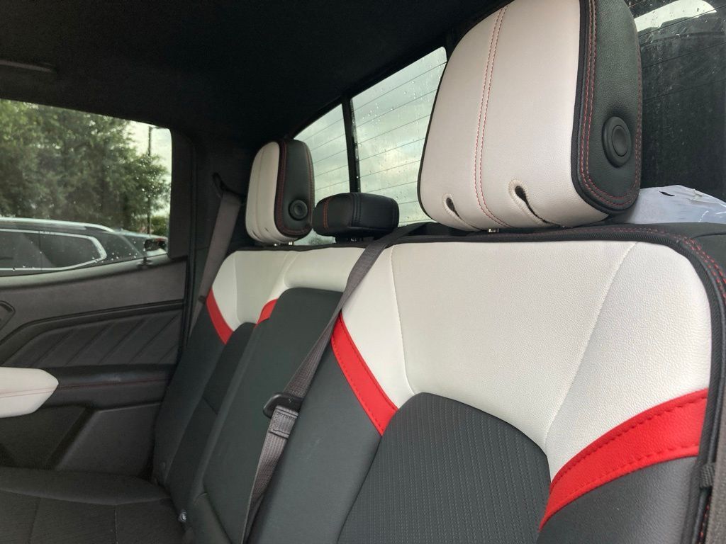 2024 GMC Canyon AT4X San Antonio TX