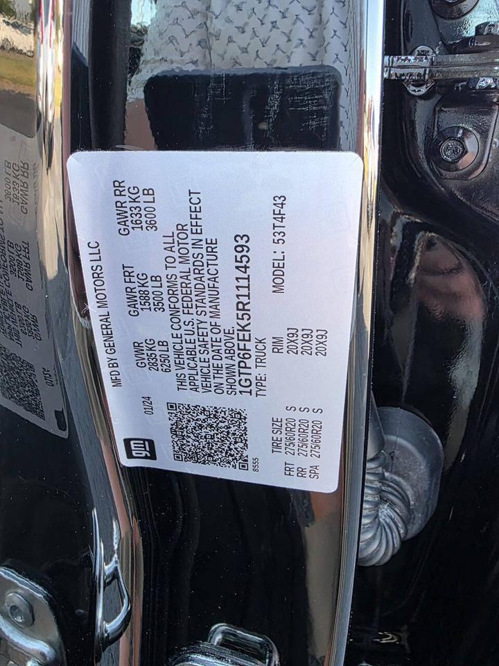 2024 GMC Canyon Denali 4x4 4dr Crew Cab 5 ft. SB Eldridge IA