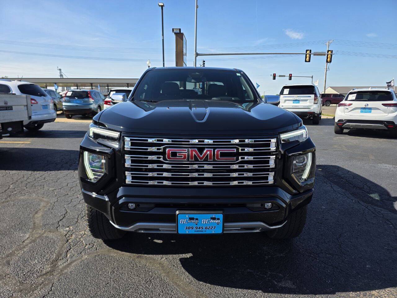 2024 GMC Canyon Denali 4x4 4dr Crew Cab 5 ft. SB Eldridge IA