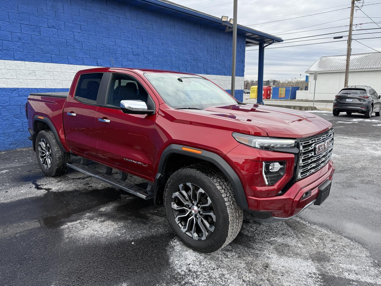 2024 GMC Canyon Denali