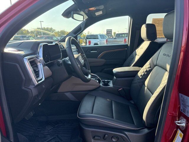 2024 GMC Canyon Denali Carbondale IL