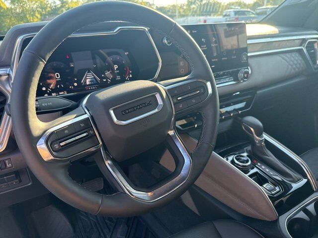 2024 GMC Canyon Denali Carbondale IL