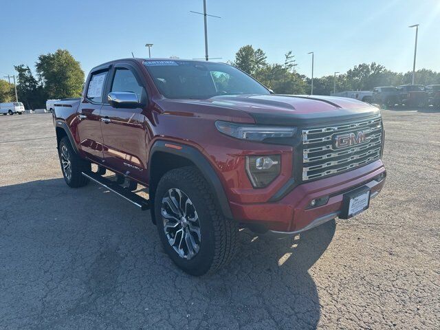 2024 GMC Canyon Denali Carbondale IL