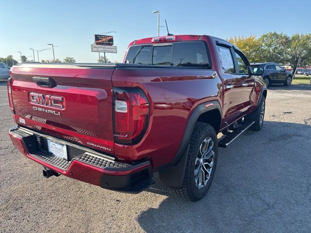 2024 GMC Canyon Denali Carbondale IL