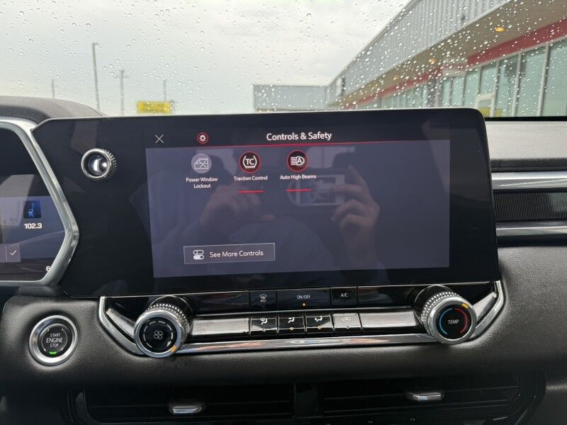 2024 GMC Canyon Elevation Collinsville OK