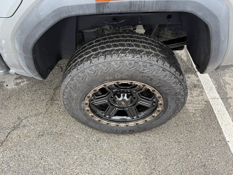 2024 GMC Canyon Elevation Collinsville OK