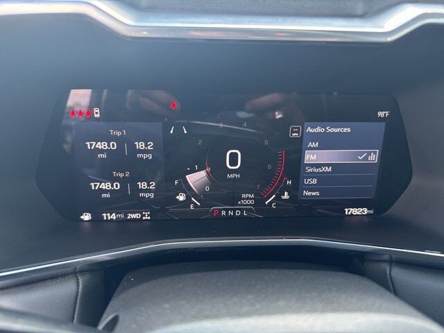 2024 GMC Canyon Elevation Carbondale IL