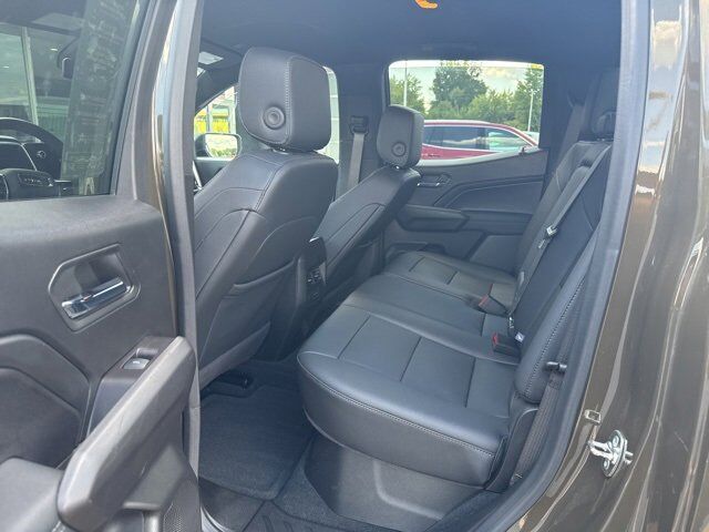 2024 GMC Canyon Elevation Carbondale IL