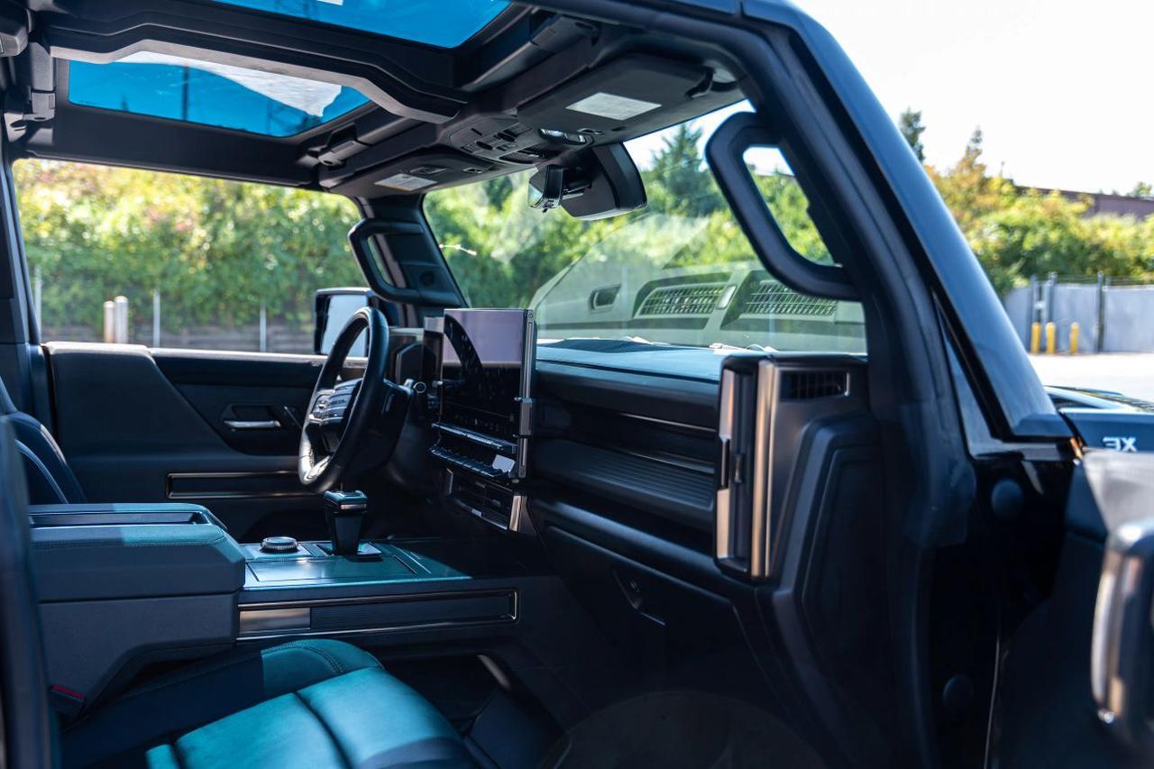 2024 GMC HUMMER EV Pickup 3X Pickup 4D 5 ft St. Louis MO