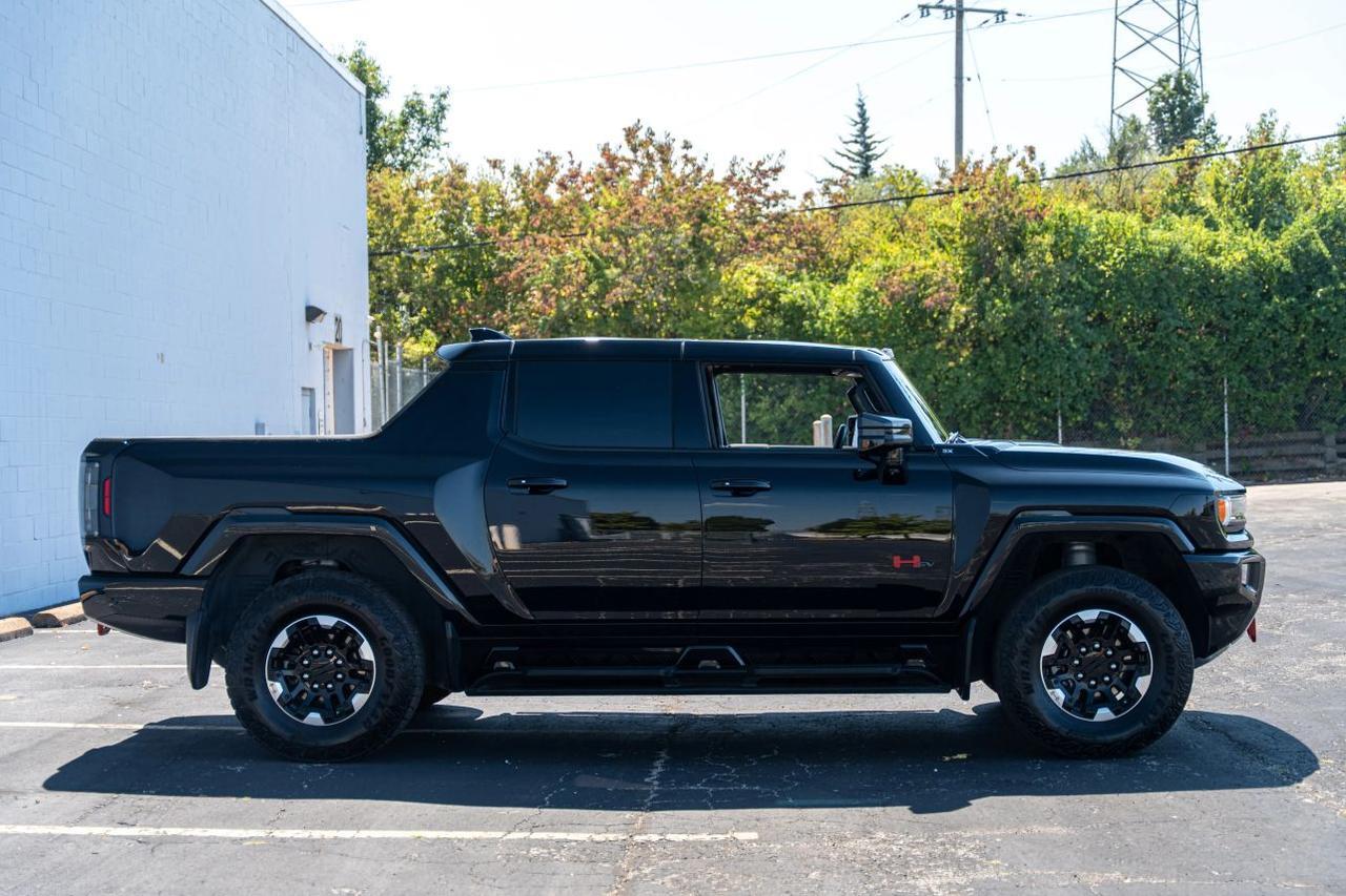 2024 GMC HUMMER EV Pickup 3X Pickup 4D 5 ft St. Louis MO