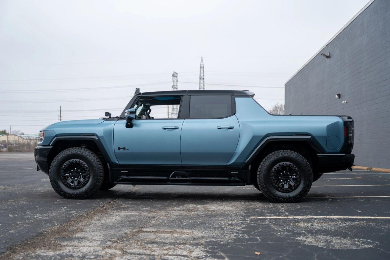 2024 GMC HUMMER EV Pickup 3X Pickup 4D 5 ft St. Louis MO