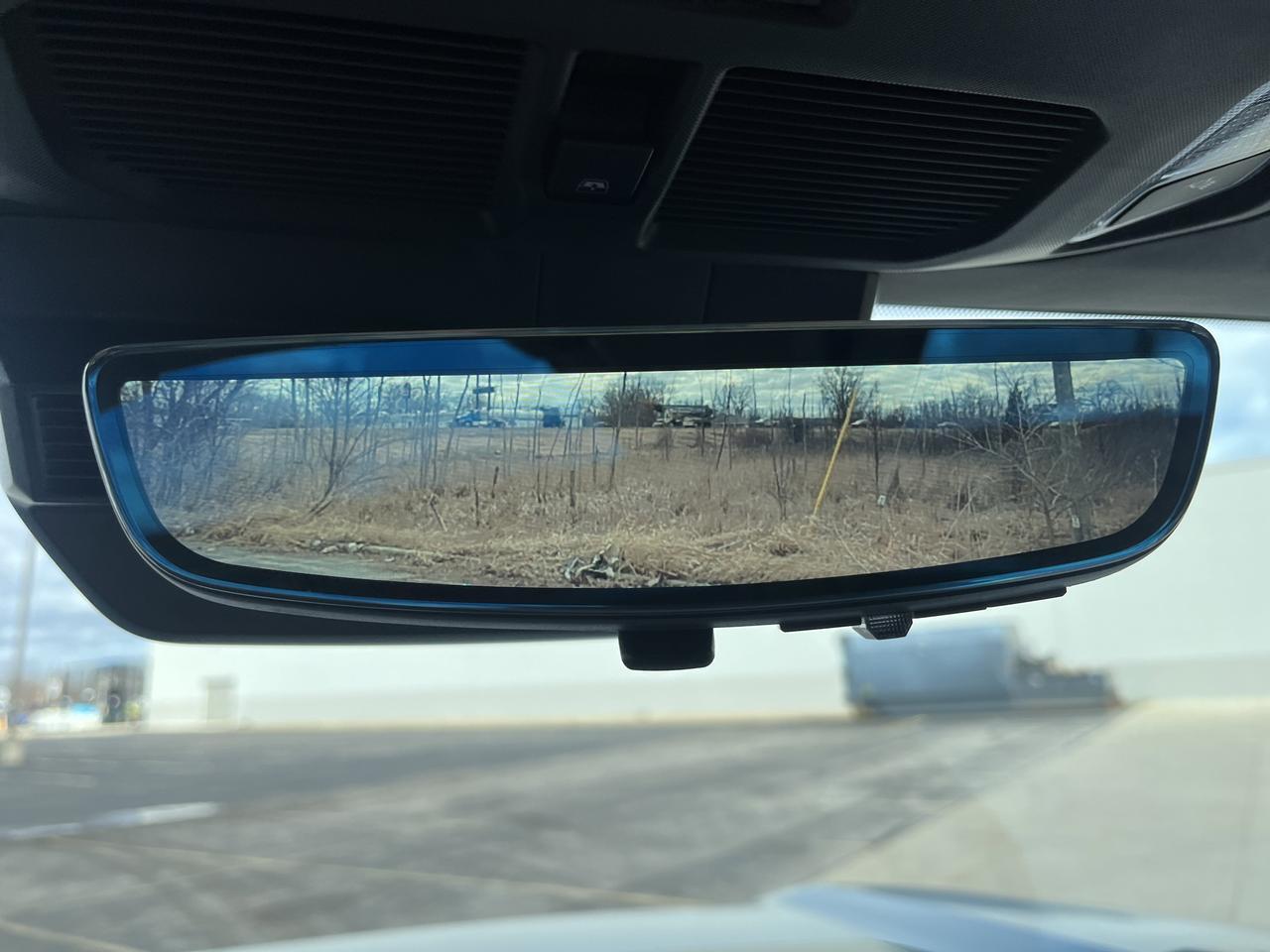 2024 GMC HUMMER EV Pickup 3X e4WD OmegaEdt ExtremeOff-RoadPkg w/24-ModuleUltiumBattery 18sBlackWhels Multi-ProTailgate Saukville WI