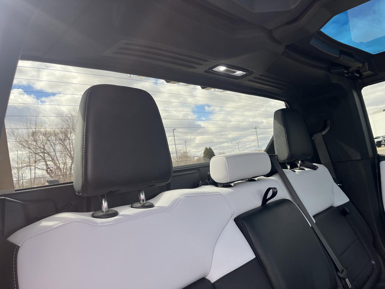 2024 GMC HUMMER EV Pickup 3X e4WD OmegaEdt ExtremeOff-RoadPkg w/24-ModuleUltiumBattery 18sBlackWhels Multi-ProTailgate Saukville WI