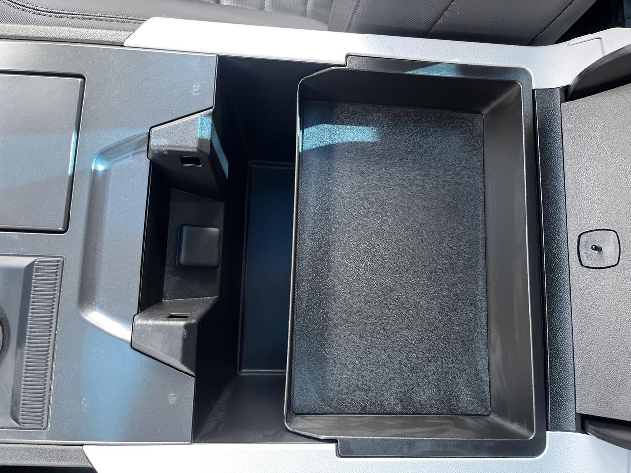 2024 GMC HUMMER EV Pickup 3X e4WD OmegaEdt ExtremeOff-RoadPkg w/24-ModuleUltiumBattery 18sBlackWhels Multi-ProTailgate Saukville WI