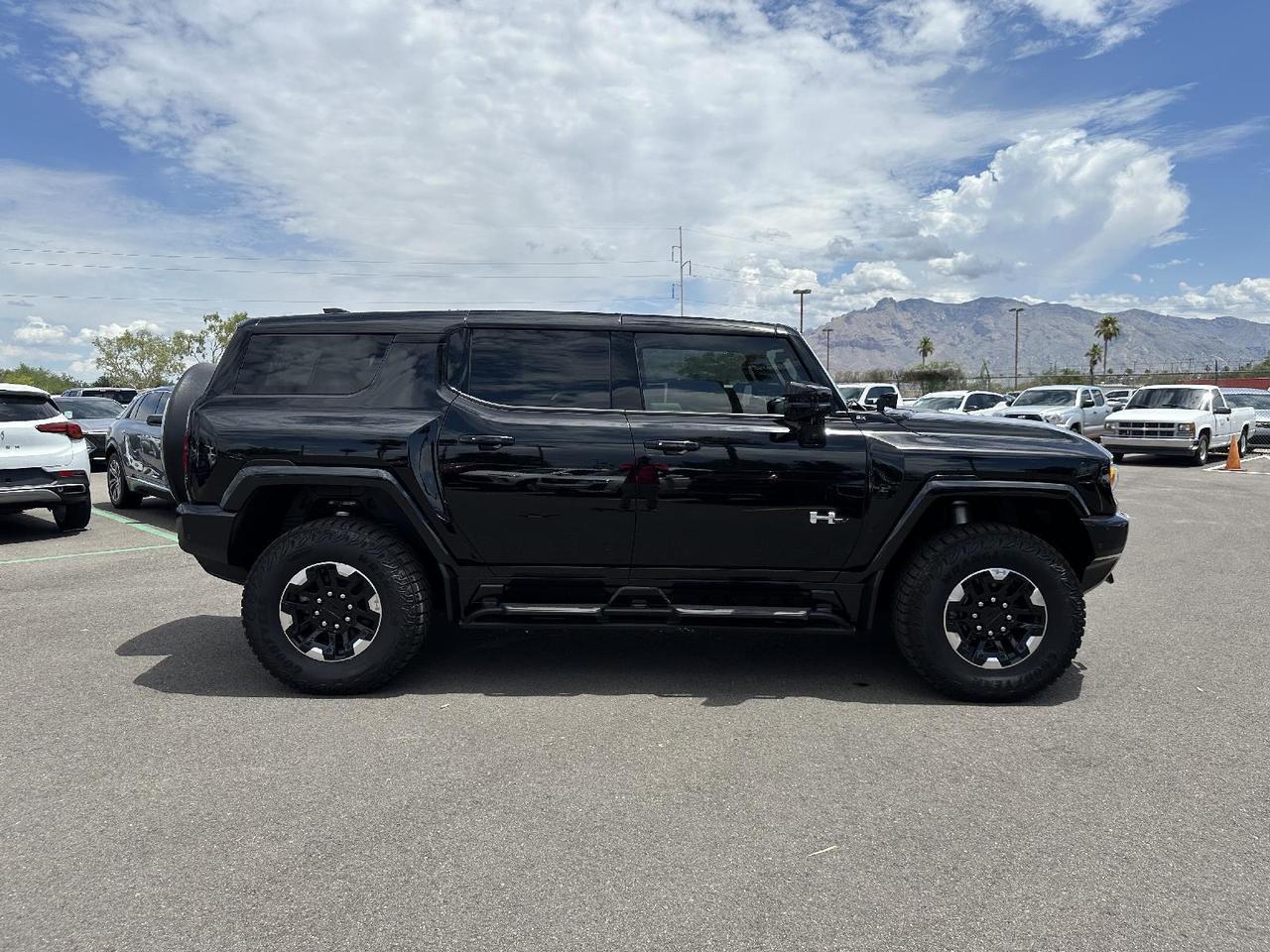 2024 GMC HUMMER EV SUV 2X Tucson AZ