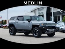 2024_GMC_HUMMER EV SUV_3X_ Wilson NC