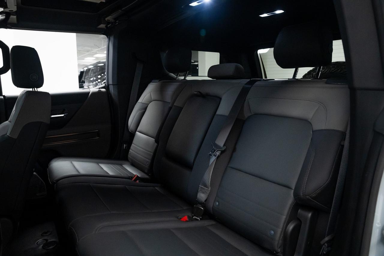 2024 GMC Hummer EV SUV 2X 1 Owner Extreme Off-Road Package Illumination Pack Portland OR