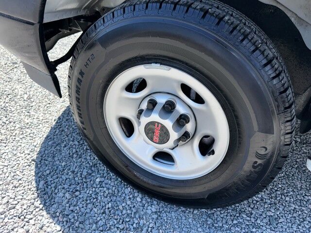 2024 GMC Savana 2500 Cargo Van w/ Ladder Rack & Bin Pkg Ashland VA