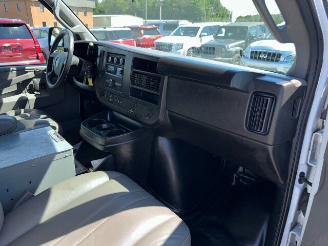 2024 GMC Savana 2500 Cargo Van w/ Ladder Rack & Bin Pkg Ashland VA