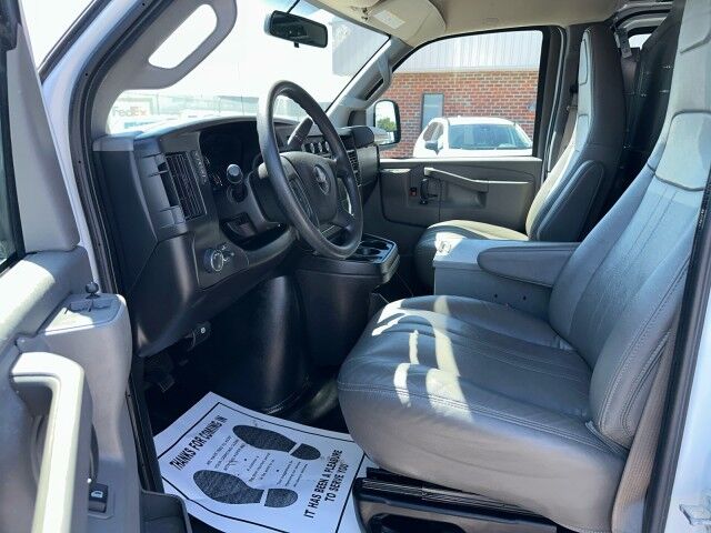 2024 GMC Savana 2500 Cargo Van w/ Ladder Rack & Bin Pkg Ashland VA