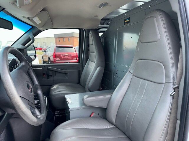 2024 GMC Savana 2500 Cargo Van w/ Ladder Rack & Bin Pkg Ashland VA