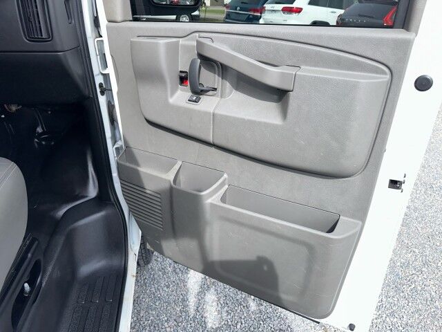 2024 GMC Savana 2500 Cargo Van w/ Ladder Rack & Bin Pkg Ashland VA