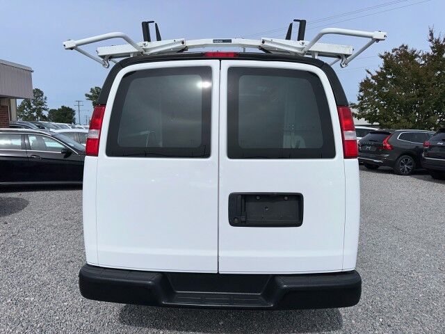 2024 GMC Savana 2500 Cargo Van w/ Ladder Rack & Bin Pkg Ashland VA