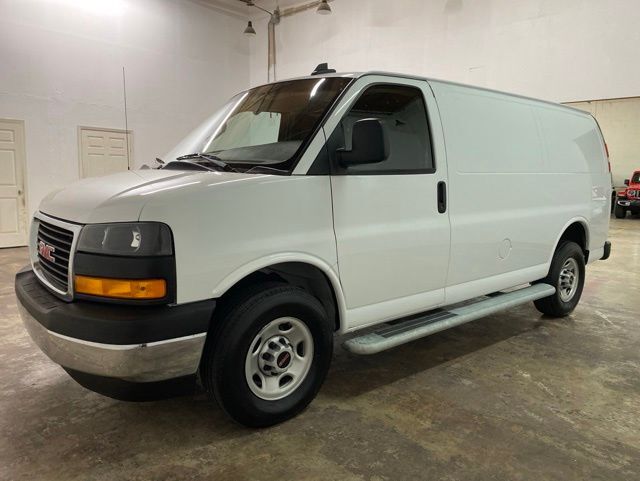 2024 GMC Savana 2500