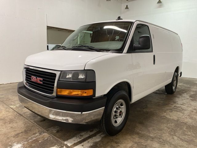 2024 GMC Savana 2500