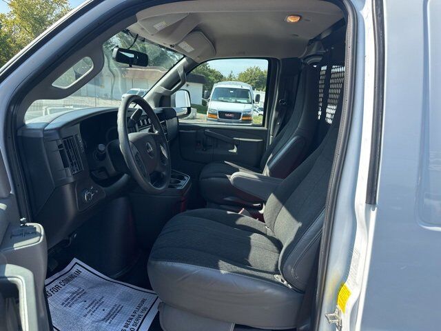 2024 GMC Savana Cargo 2500 Work Van Carbondale IL