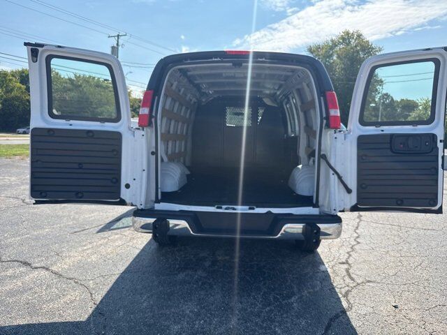 2024 GMC Savana Cargo 2500 Work Van Carbondale IL