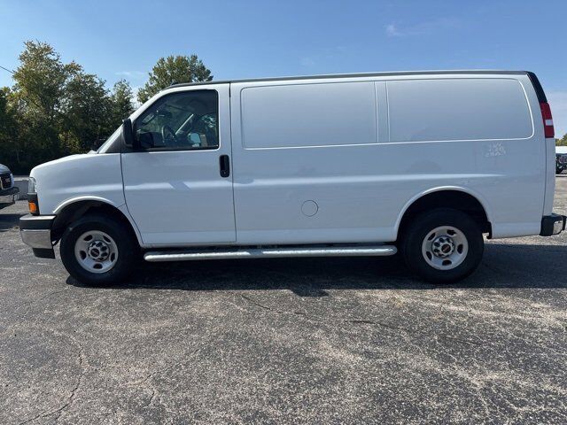 2024 GMC Savana Cargo 2500 Work Van