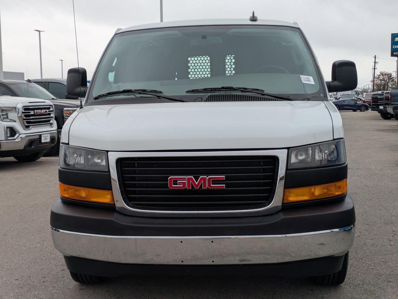 2024 GMC Savana Cargo Van CARGO Castroville TX